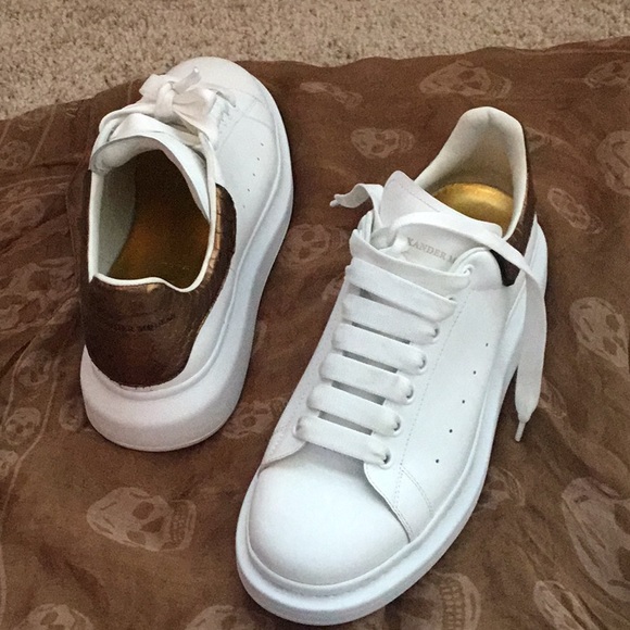 alexander mcqueen size 9.5